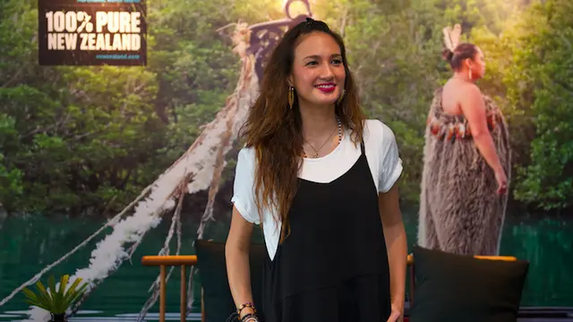 Nadine Chandrawinata di New Zealand