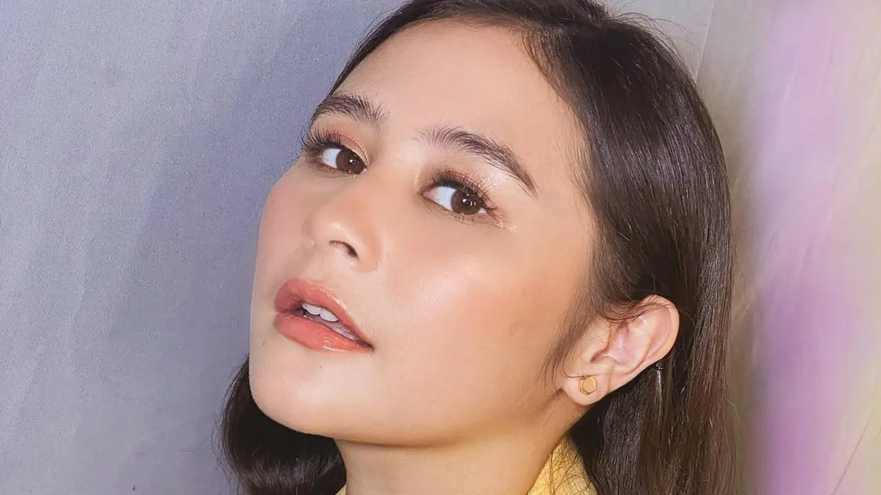 Prilly Latuconsina