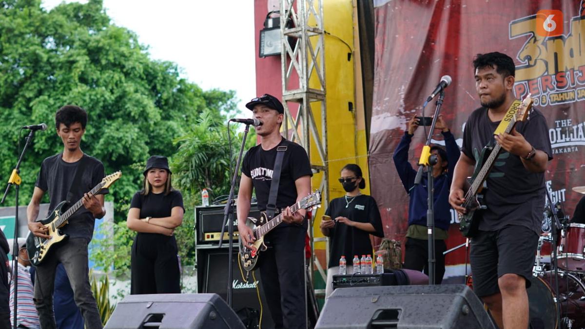 Sudut Timur, Band Punk yang Lahir dari Kecintaan Fans ke Persija Jakarta