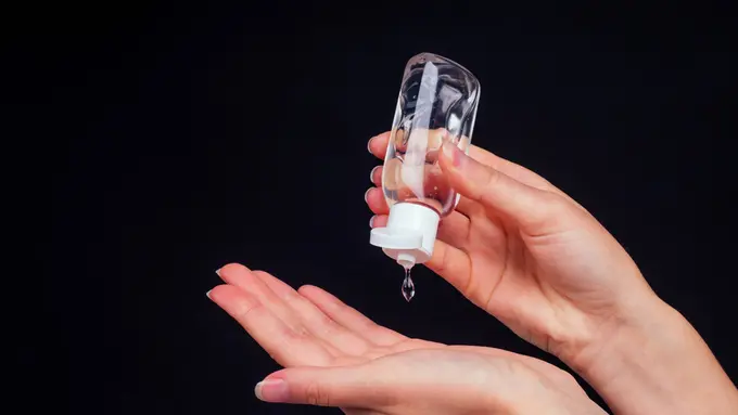 Memilih Hand Sanitizer yang efektif/dok. Shutterstock