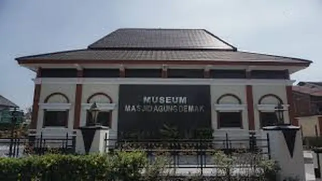 Museum Masjid Agung Demak