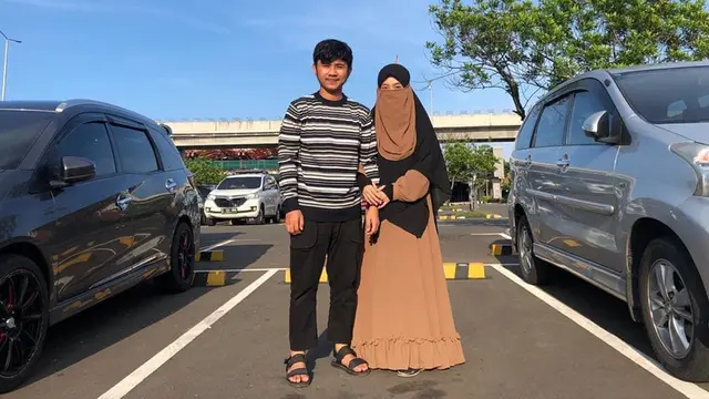 6 Potret Ega Noviantika dan Rafly D'Academy Usai Menikah, Makin Romantis