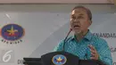 Dirjen Perlindungan ‎Konsumen dan Tertib Niaga Kemendag Widodo berpidato di Jakarta,  (16/2). BPH Migas dan Kemendag menandatangani nota kesepahaman kerja sama pengawasan alat ukur, takar, timbang untuk bahan bakar minyak. (Liputan6.com/Angga Yuniar)