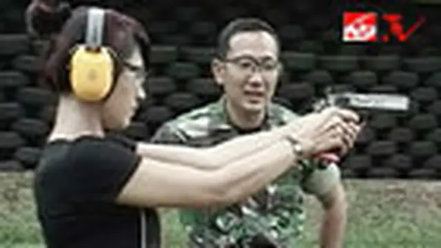 Para Bidadari RCM Berlatih Menembak