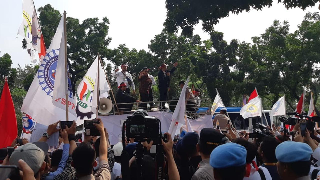 Menteri BUMN Rini Soemarno menemui karyawan Pertamina. Foto: Dok Kementerian BUMN