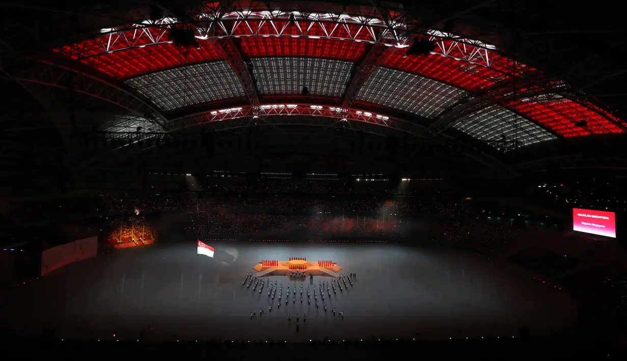Suasana gegap gempita di National Stadium saat pembukaan SEA Games 2015, Singapura, Jumat (5/6/2015). (Reuters)
