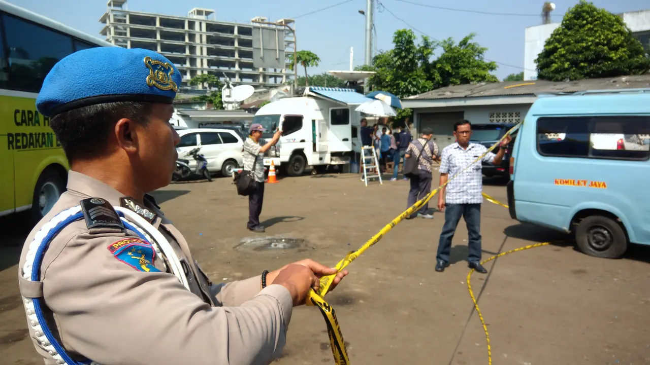 20170526-Kampung Melayu-Jakarta-Garis Polisi