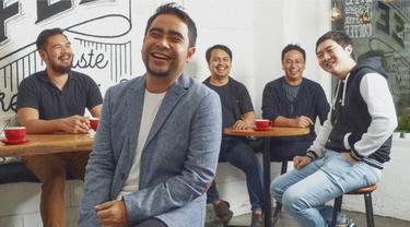 Lirik Lagu Abdul And The Coffee Theory Mima News Entertainment Fimela Com