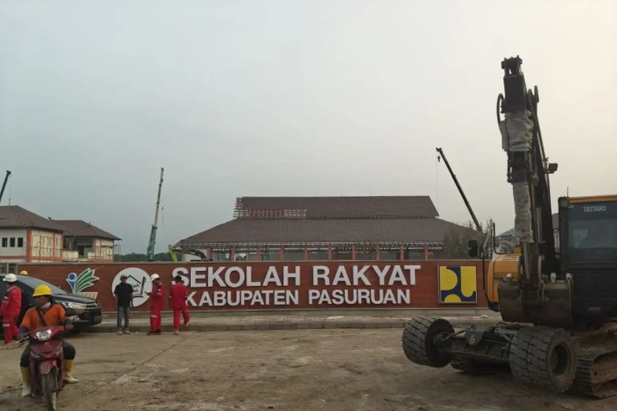 Pembangunan Sekolah Rakyat permanen di Kota dan Kabupaten Pasuruan, Jawa Timur.