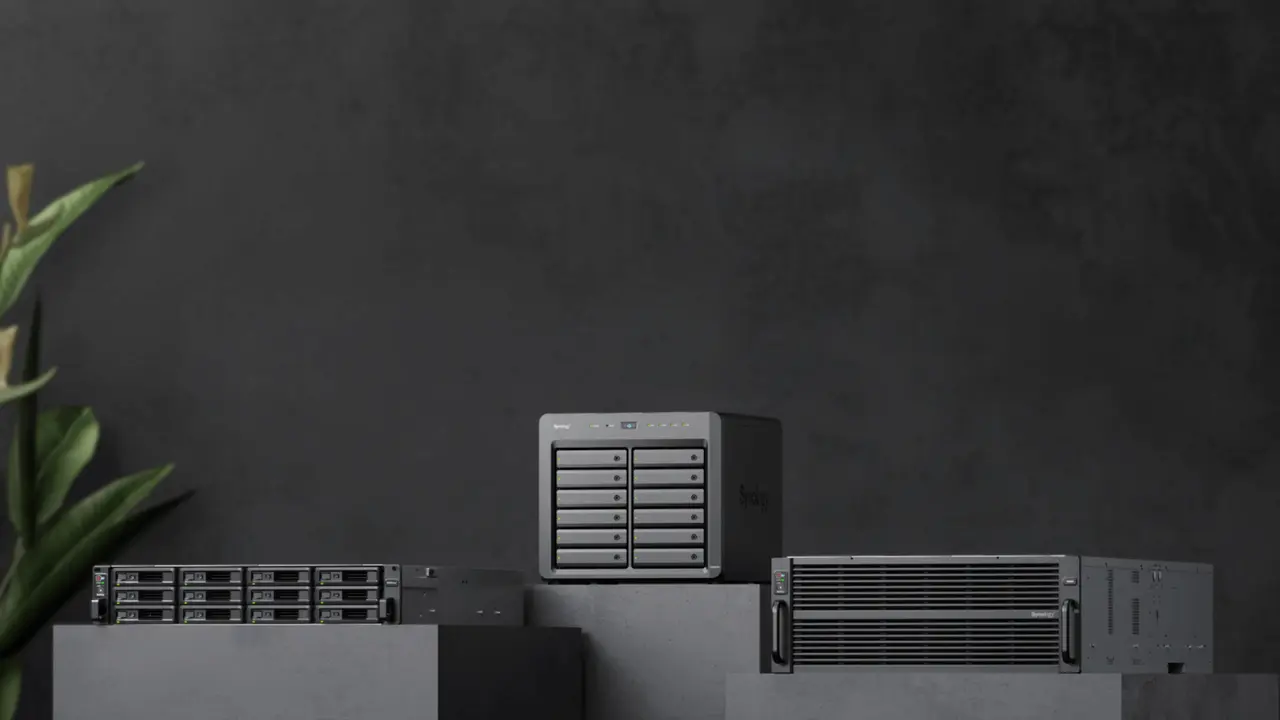 Synology.