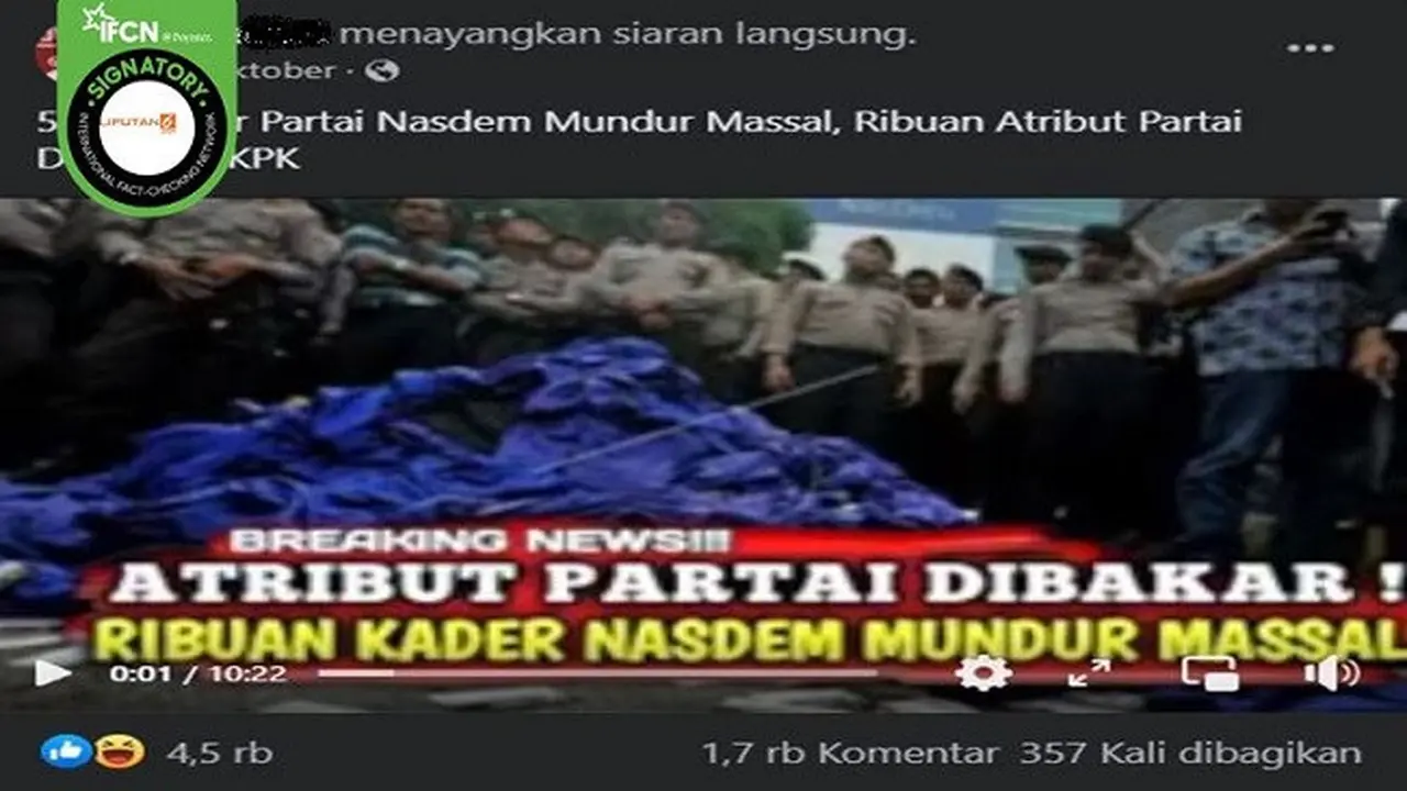 Gambar Tangkapan Layar Kabar tentang 5000 Kader Partai Nasdem Mengundurkan Diri dan Ribuan Atribut Dibakar (sumber: Facebook).