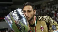 Penjaga gawang AC Milan asal Italia, Gianluigi Donnarumma. (AFP/Karim Jaafar)