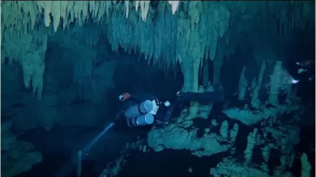Memukau dan Misterius, 6 Fakta Gua Terdalam di Dunia