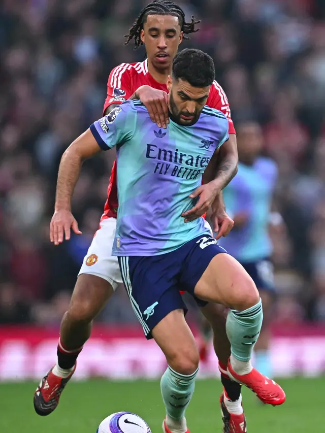 Manchester United Ditahan Imbang Arsenal