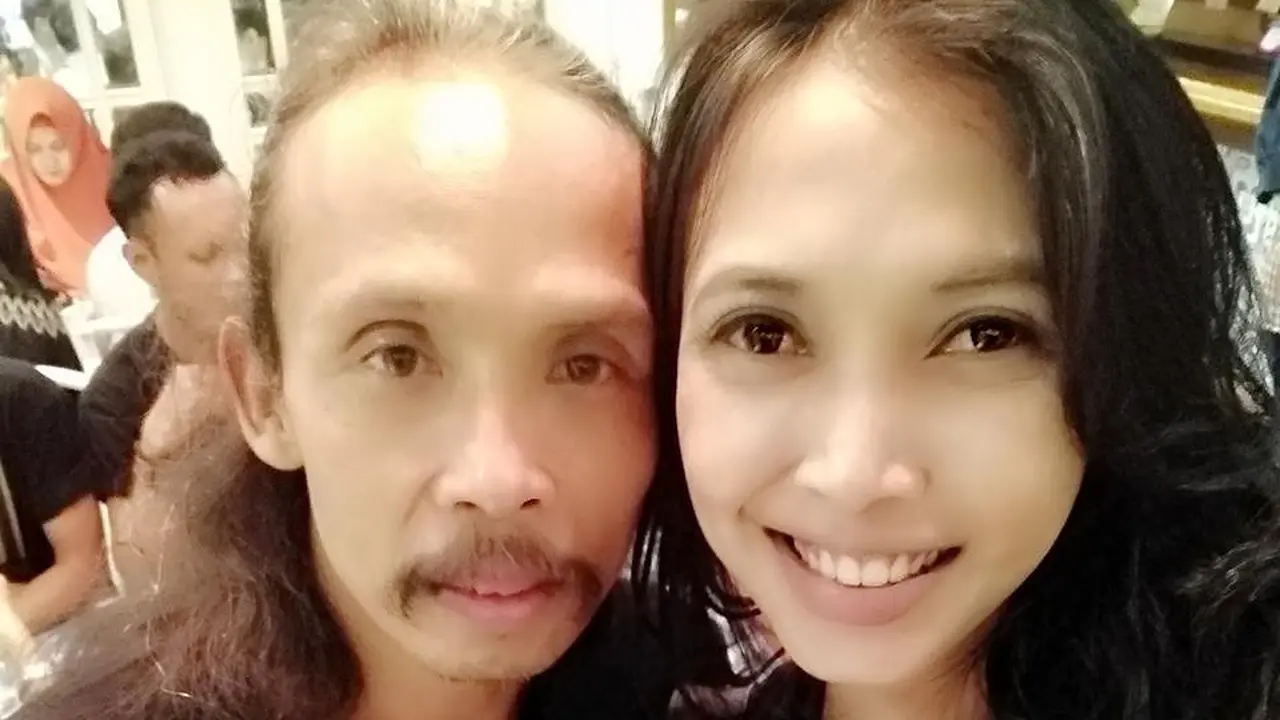 [Bintang] Masih Muda, Ini 8 Foto Cantik Ruth Marini Pemeran Sinto Gendeng