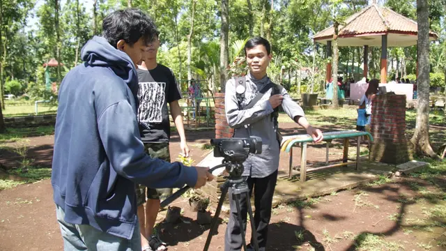 Workshop film dokumenter Komunitas Gusdurian Purbalingga. (Foto: Liputan6.com/Muhamad Ridlo)