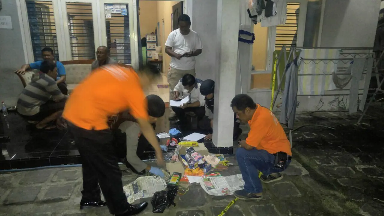 Kisah Paket Celana Dalam Repotkan Polisi Jawa Tengah