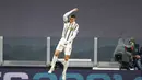 Cristiano Ronaldo mengukir rekor baru dengan menjadi pemain pertama yang mencetak lebih dari 30 gol dalam satu musim di tiga liga Eropa yang berbeda. (AP Photo/Antonio Calanni)