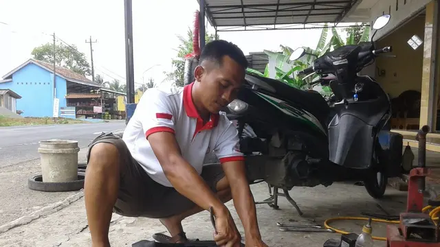 Guru honorer tidak putus asa