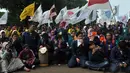 Sejumlah mahasiswa saat melakukan unjuk rasa di depan Istana Negara, Jakarta, Kamis (20/11/2014). (Liputan6.com/Johan Tallo)