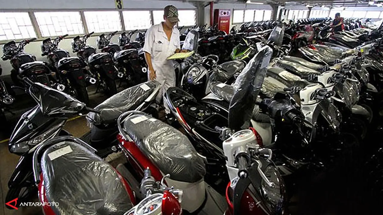 penjualan-motor130205b.jpg