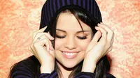 Dilansir dari factslegend, Selena Gomez sempat miliki cincin keperawanan. Namun cincin tersebut lepas usai ia bertemu Justin Bieber. (Diamond Wedding Ring Ideas)