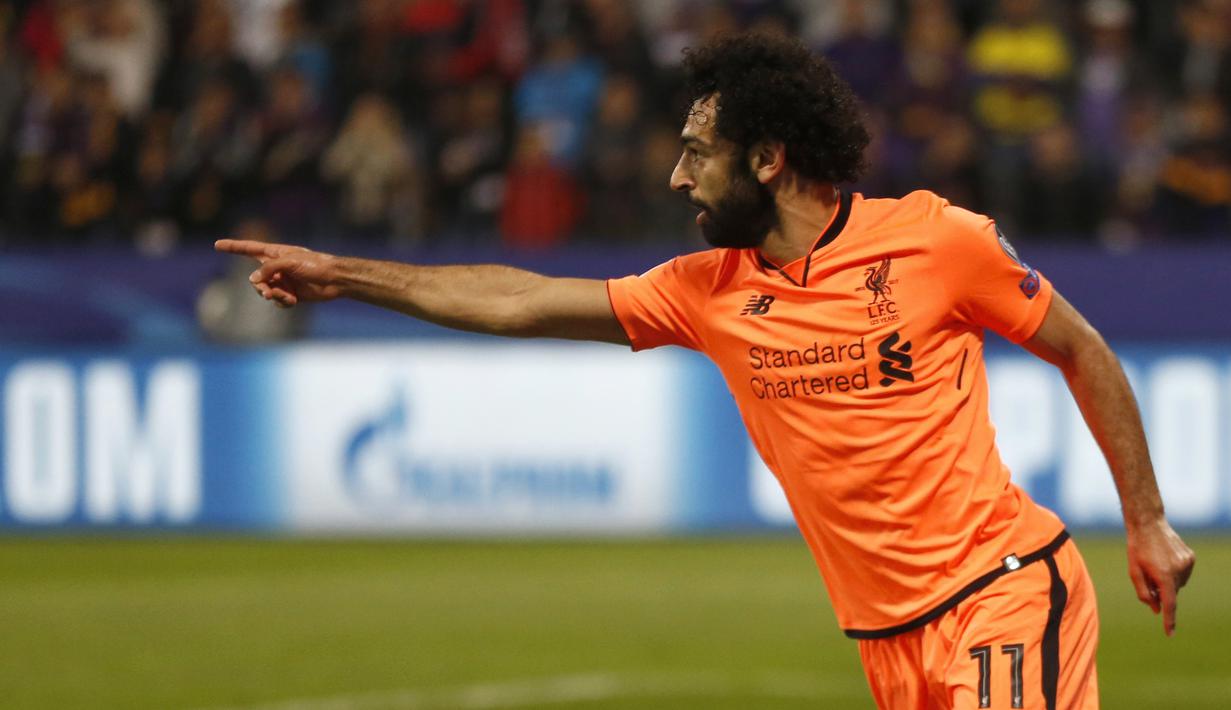 Penyerang asal Mesir, Mohamed Salah mencetak dua gol untuk Liverpool saat melawan Maribor pada laga grup E Liga Champions di Ljudski vrt stadium, Maribor, Slovenia, (17/10/2017). Liverpool menang 7-0. (AP/Darko Bandic)