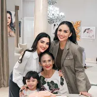 Intip potret keakraban Ashanty dan Krisdayanti (@ashanty_ash)