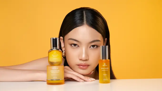 Lebih Ampuh dari Vitamin C Biasa, Skincare Lokal Ini Jadi Kuncian Glowing di Hari Lebaran