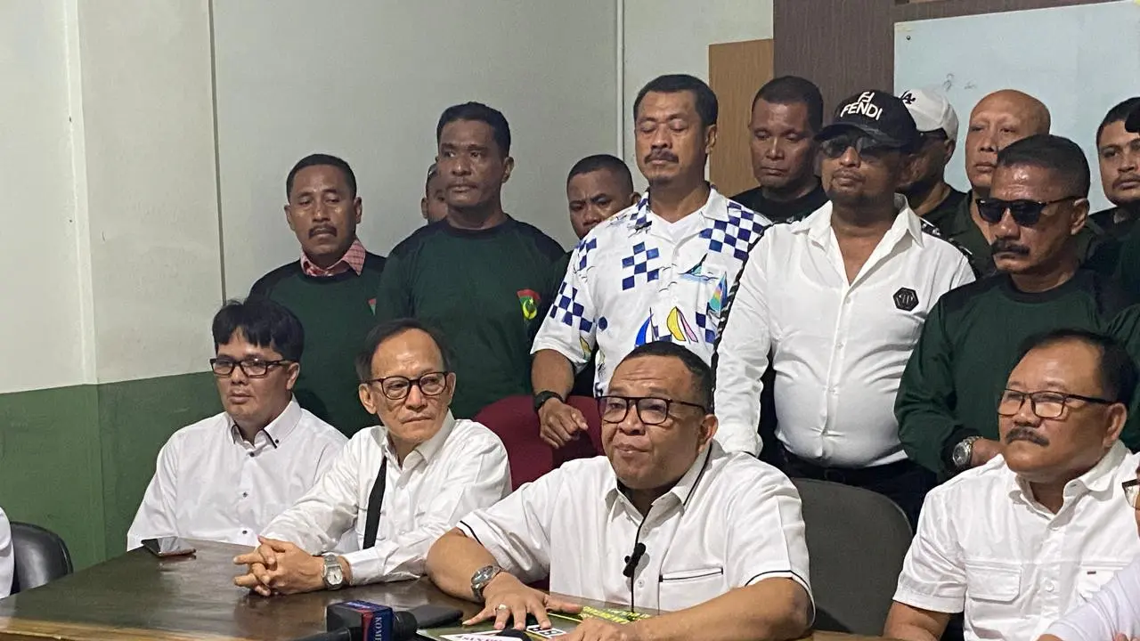 Wakil Ketua Umum PBB Dwianto Ananias saat menggelar konferensi pers di Kantor DPP PBB, Pasar Minggu, Jakarta Selatan. (Merdeka.com)