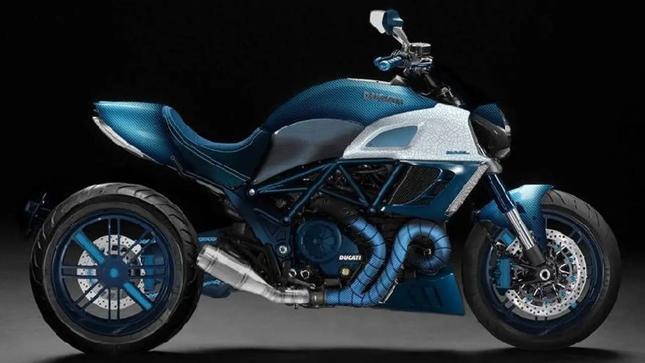 Ducati Diavel (Foto: Rideapart)