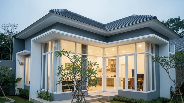 Model dengan Dominasi Jendela Kaca Besar