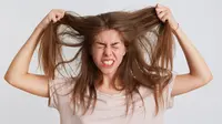 Atasi Rambut Kusut dengan 5 Bahan Alami Ini