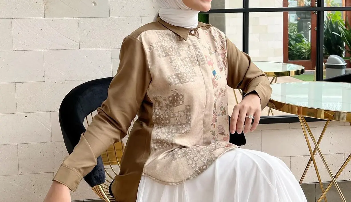 Ahmad Mumtaz Rais dan Futri Zulya Savitri telah resmi cerai setelah menikah pada 2011 silam. (FOTO: instagram.com/putri_zulhas/)