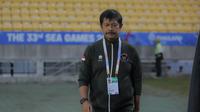 Pelatih Timnas Indonesia U-22, Indra Sjafri pada pertandingan SEA Games 2025 di 700th Anniversary Stadium, Chiang Mai, Jumat (12/12/2025). (Bola.com/Bagaskara Lazuardi)