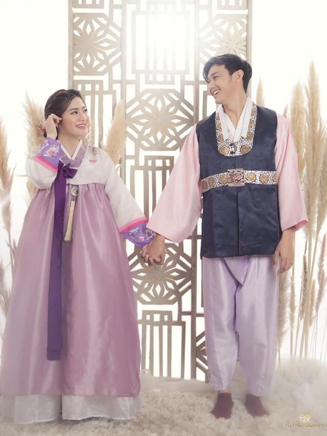 6 Gaya Prewedding Caesar Hito dan Felicya Angelista Pakai Hanbok, Menawan