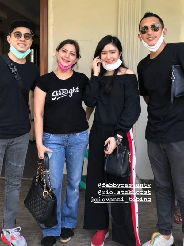 Febby Rastanty dan Rionaldo Stokhorst (Sumber: Instagram/purapurakaya_ofc