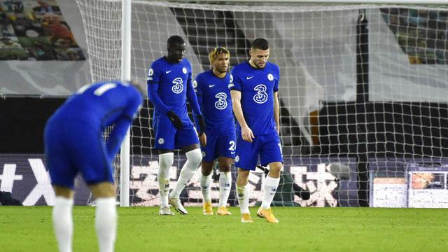Foto Liga Inggris: Reaksi Skuat Chelsea Usai Kalah Secara Menyakitkan dari Wolverhampton Wanderers