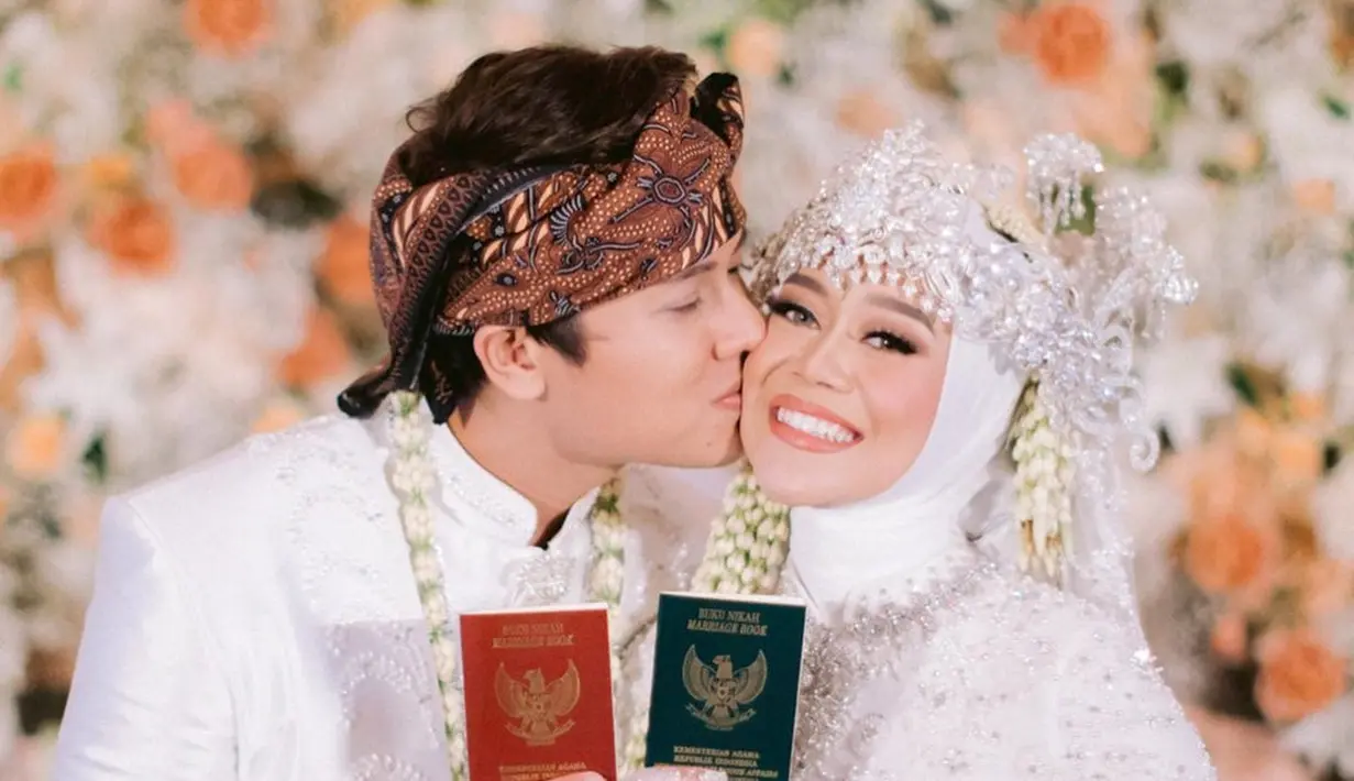 Rizky Billar dan Lesti Kejora. (Foto: Instagram @rizkybillar)