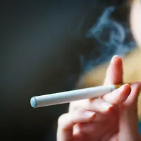 ‘Ngeri’ Ini 5 Dampak Jika Harga Rokok Mahal. (Foto: ecvapour.com)