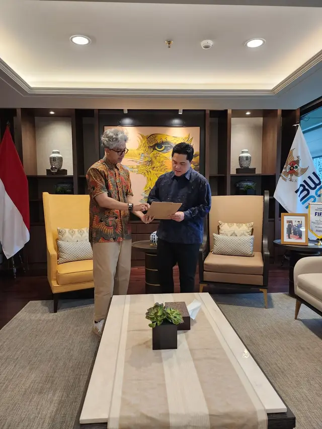 Detail Busana Erick Thohir di Istana Negara yang Bikin Menteri PUPR Basuki Hadimuljono Penasaran