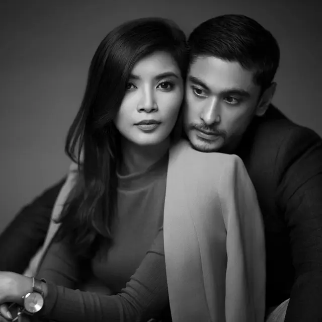 7 Potret Mesra Reuben Elishama dan Istri yang Genap Jalani 4 Tahun Pernikahan