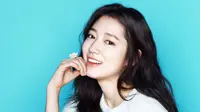 Wuri, seorang makeup artist Sulwhasoo Global mengungkapkan rahasia dari kecantikan alami para wanita Korea, penasaran? Simak di sini.