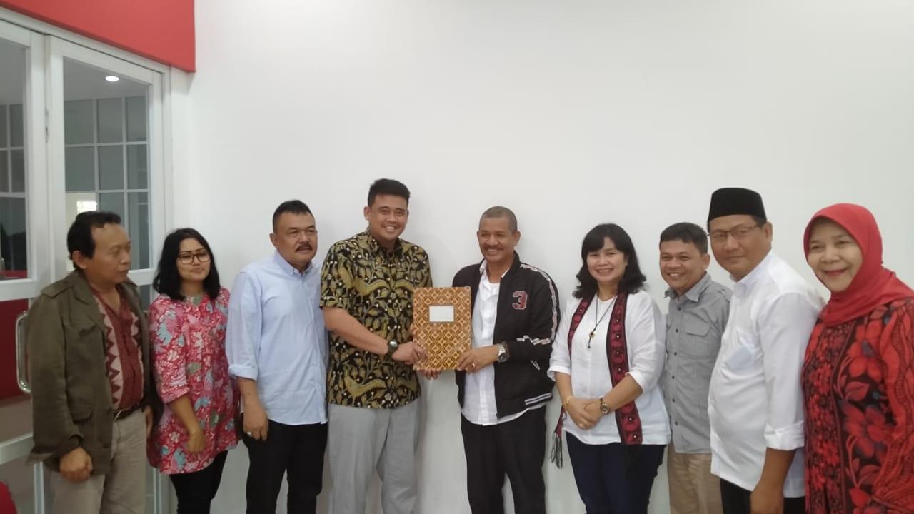 Bobby Nasution kembalikan formulir