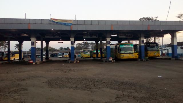 Pengusaha Otobus Garut Sepakat Tolak Antar Peserta Aksi Massa 22 Mei 2019 Regional Liputan6 Com