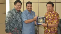 Anggota Komisi X DPR Ridwan Hisjam menekankan, perlu adanya terobosan dalam pelaksanaan Undang-undang No. 23 Tahun 2014.