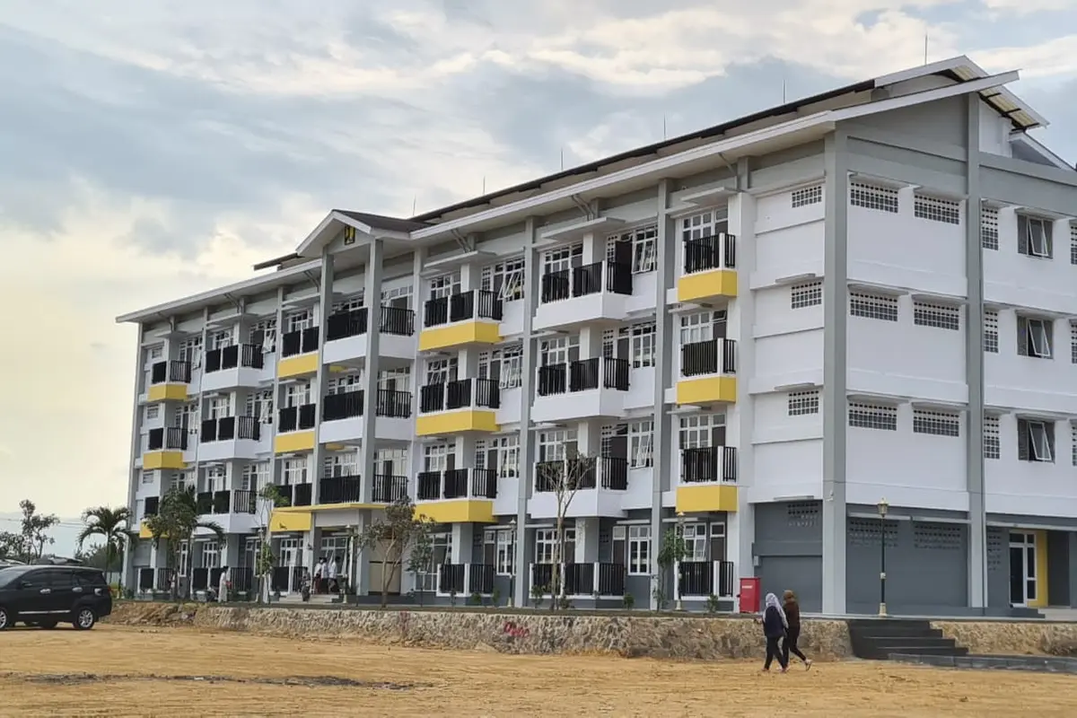 Rumah susun (rusun) bagi santri di lingkungan Kampus Terpadu Madrasah Mu’allimin Muhammadiyah. (Dok. Kementerian PUPR)