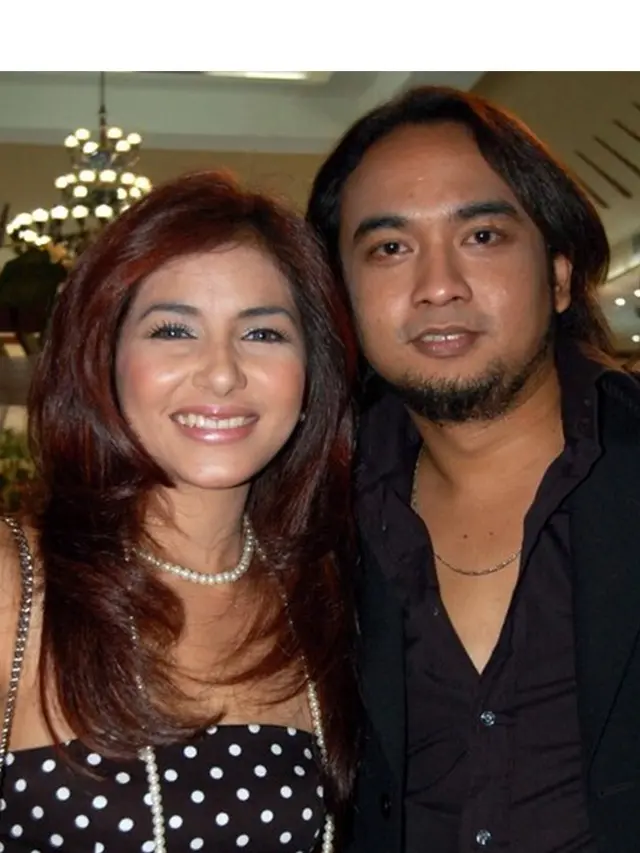 Genap 46 Tahun, Ini 6 Transformasi Bebi Romeo dari Gondrong Hingga Kini