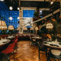 Sebuah paduan akulturasi melalui sajian kuliner yang khas di Santanera.