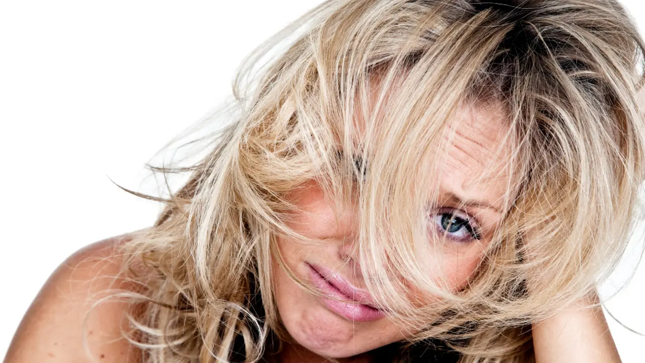 Kamu Merasa 'Bad Hair Day'? Lakukan 3 Cara Ini